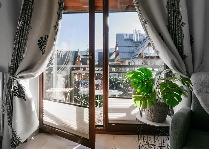 Topaz Apartamenty Mozaika Centrum dwie sypialnie